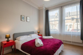 Lovely comfortable flat in Hammersmith